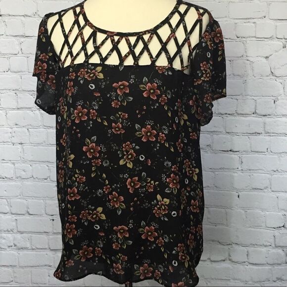 LILY WHITE LATTICE WEAVE YOKE BLOUSE - Picture 1 of 6